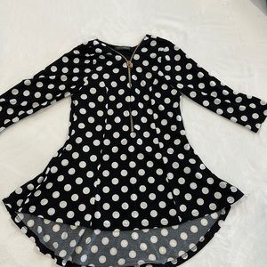 It’s a Suzy Shier top